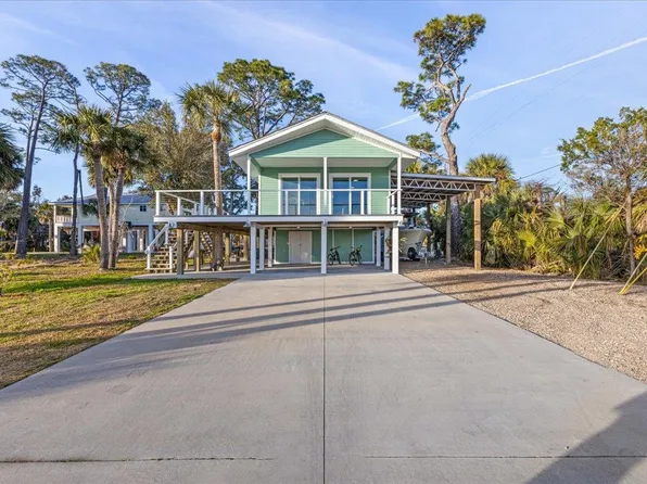 201 1st Ave NW, Steinhatchee, FL 32359