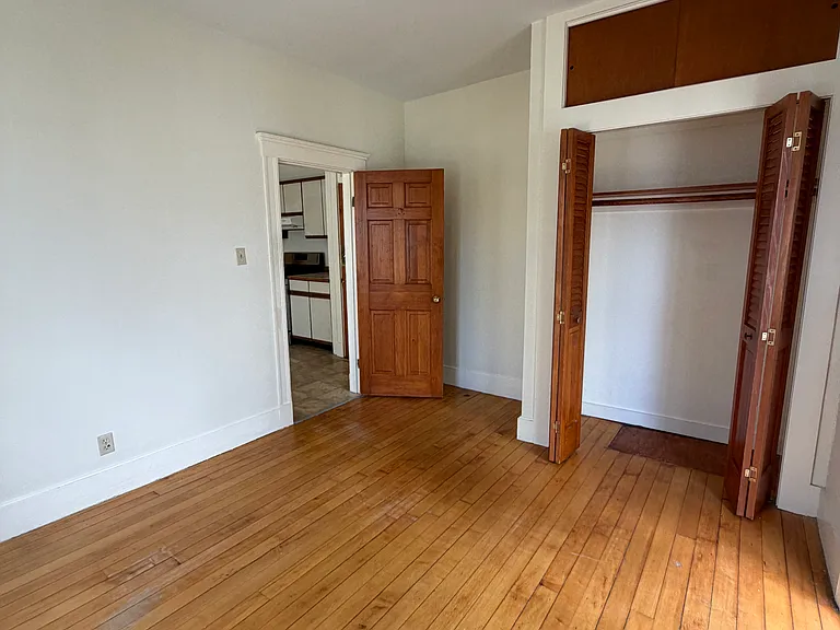 12 Dolphin Ave #2 — Photo 20