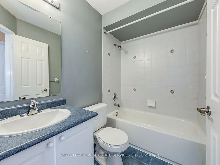 204 Roxton Rd — Photo 28