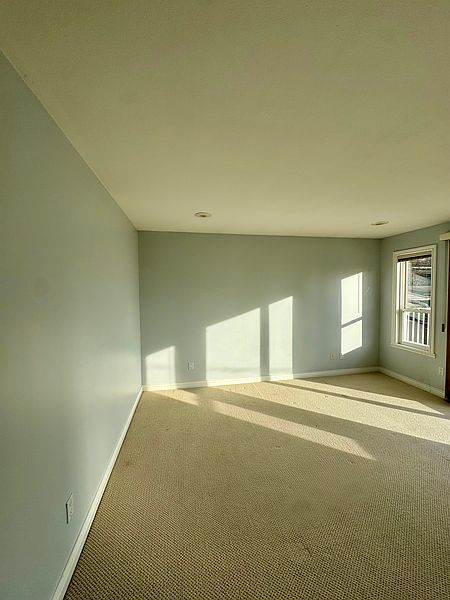 North Vancouver House for rent - 4 Bedrooms — photo 19