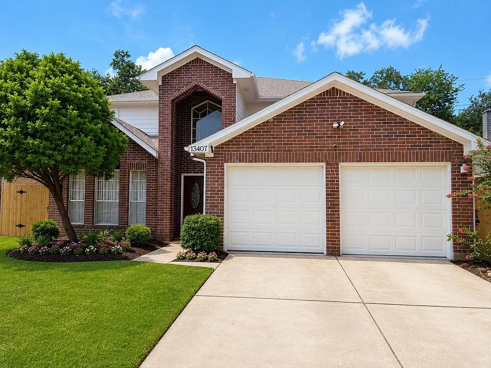 13407 Carruth Ln