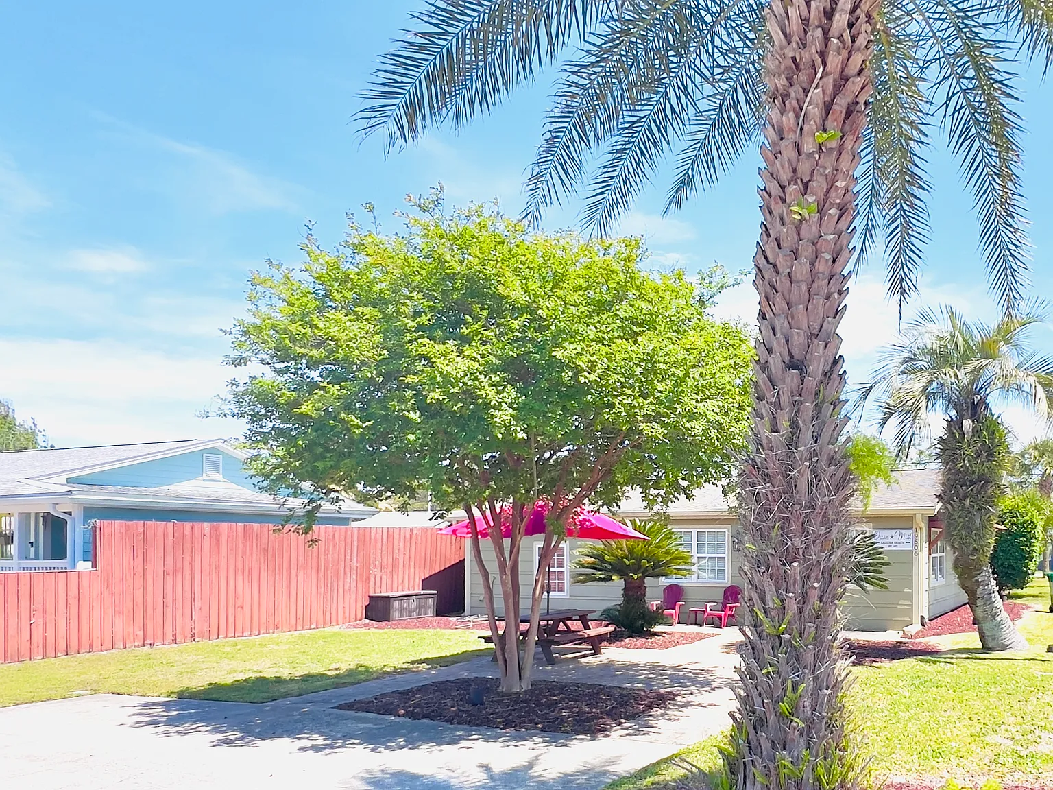 19506 Delmar Dr — Photo 3