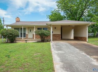4109 Coffee Cir SW, Huntsville, AL 35805