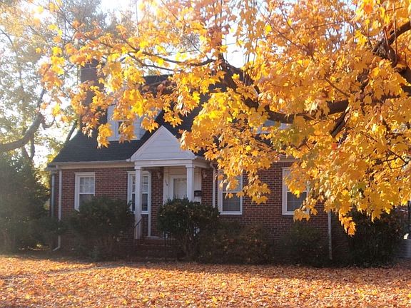 2nd image of 114 Lorraine Ave