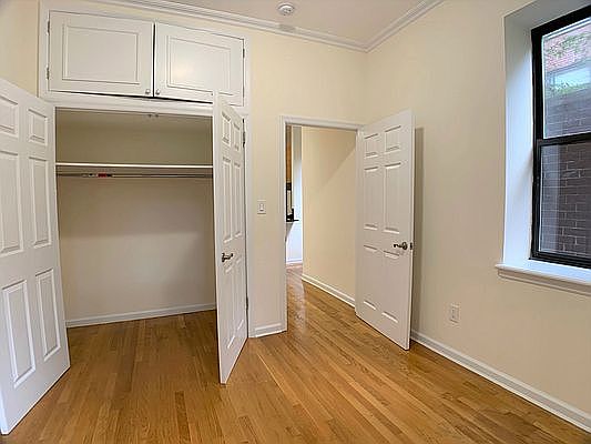 5th image of 130 E 93rd St #3S