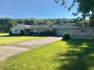 122 Maple Lane Dr, Cooperstown, PA