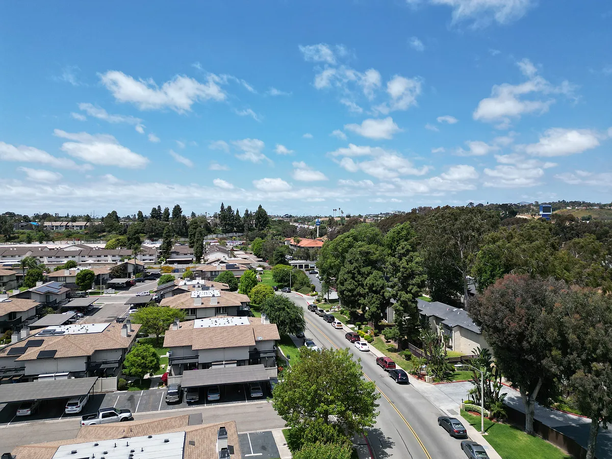 Building Photo - 267 Rancho Dr #B