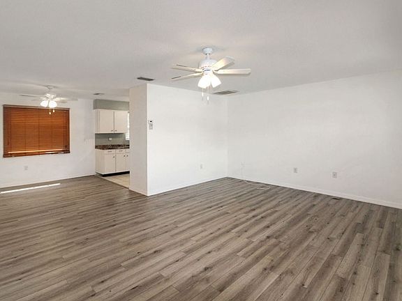 2nd image of 297 Mount Vernon Dr