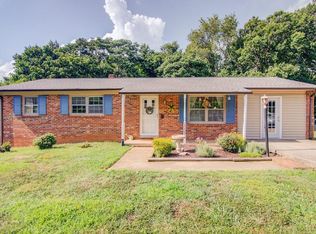 1722 Rainbow Forest Dr, Lynchburg, VA 24502