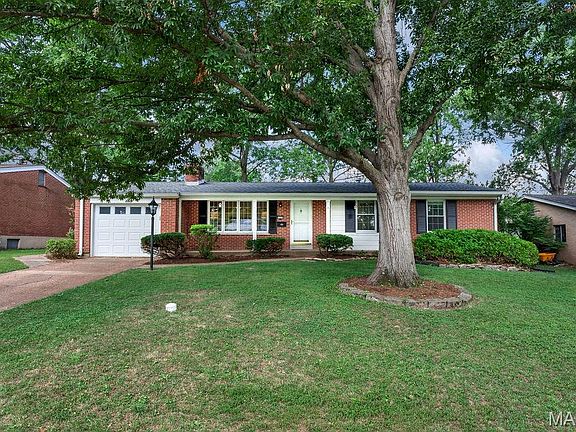 2nd image of 1205 Laven Del Ln