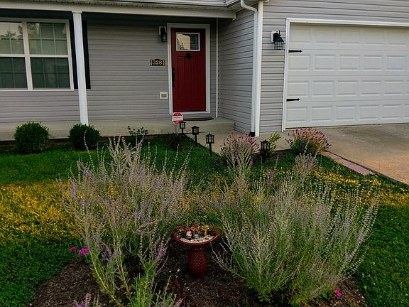 2nd image of 328 Daintree Dr