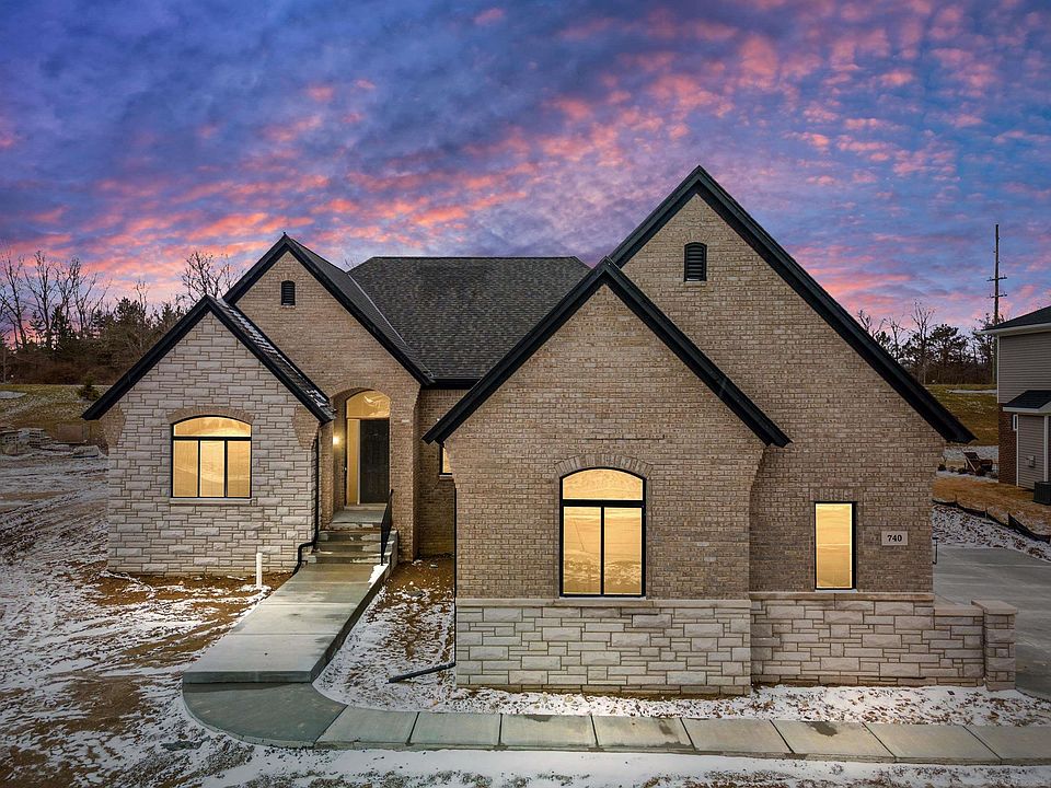 1st image of 740 Marlayna Dr #63