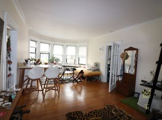 126 Babcock St APT 7, Brookline, MA 02446