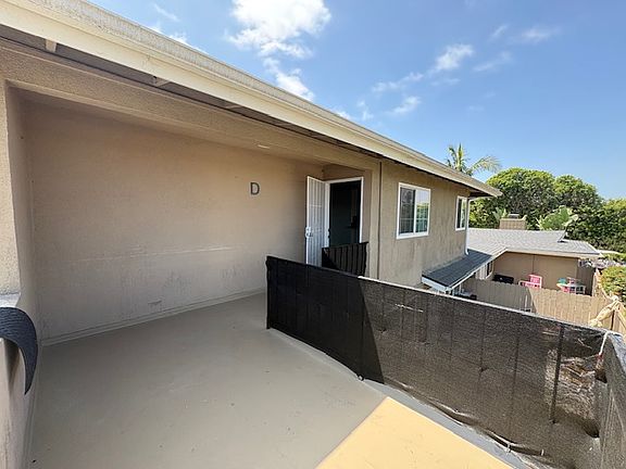 5th image of 17102 Emerald Ln #8E