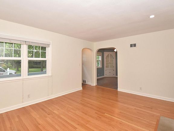 4th image of 508 N 67th STREET