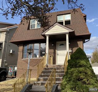 635 Ten Eyck Ave, Lyndhurst, NJ, 07071