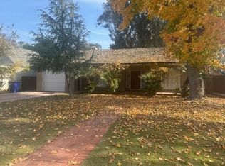 716 Holtby Rd, Bakersfield, CA 93304