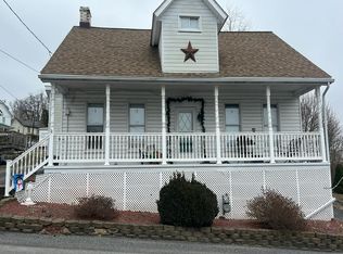 12708 New Row Rd NW, Mount Savage, MD 21545