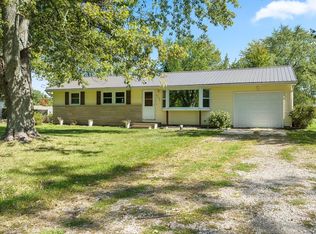 6422 Hazelett Rd, Fort Wayne, IN 46835