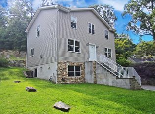 347 Sprain Rd, Yonkers, NY 10710