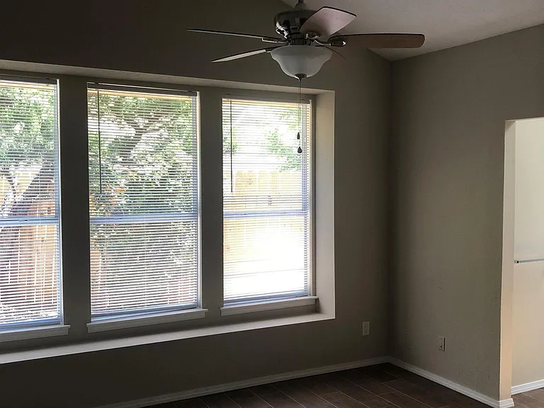7712 Bursera Dr NW — Photo 10