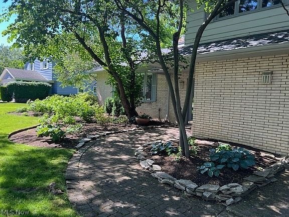 3rd image of 2432 Brian Dr