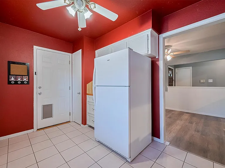 2762 Foliage Green Dr — Photo 19