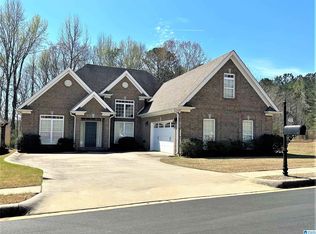 201 Vicki Dr, Springville, AL 35146