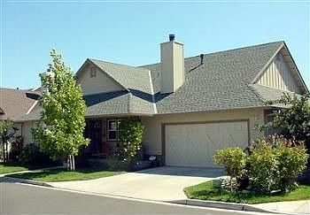 2nd image of 479 Troy Ln
