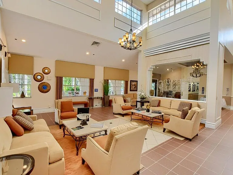 7922 Sandy Pointe Dr — Photo 45