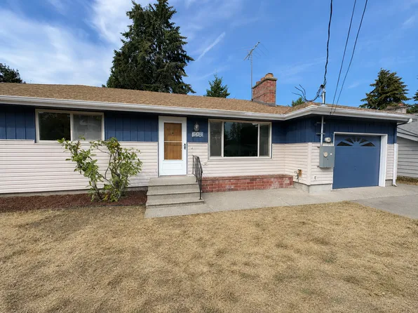604 S 194th St, Seattle, WA 98148