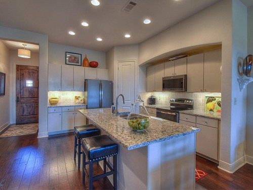 4th image of 104 Milan Ct