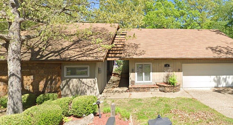1st image of 40 Churchill Dr