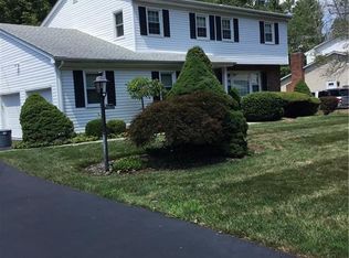 33 Christopher Dr, New City, NY 10956