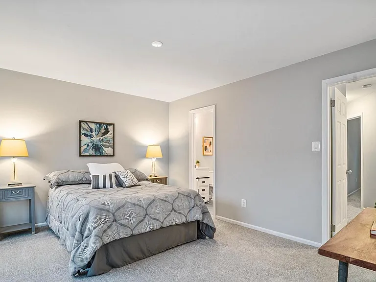 18728 Martins Landing Dr — Photo 15