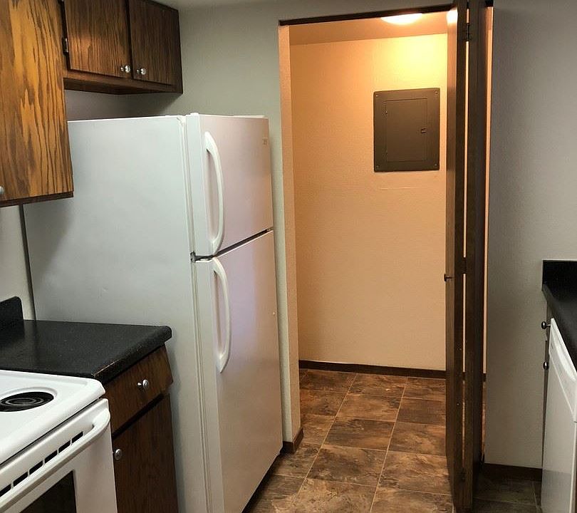 1st image of 75 N Orchard Dr APT 23