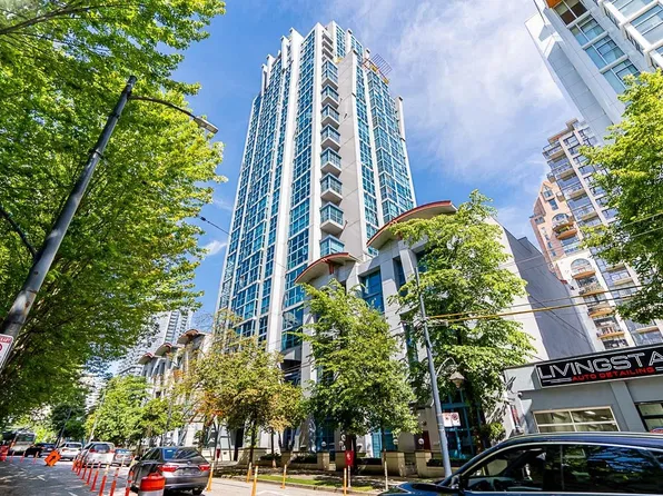 1238 Seymour St #212, Vancouver, BC V6B 6J3