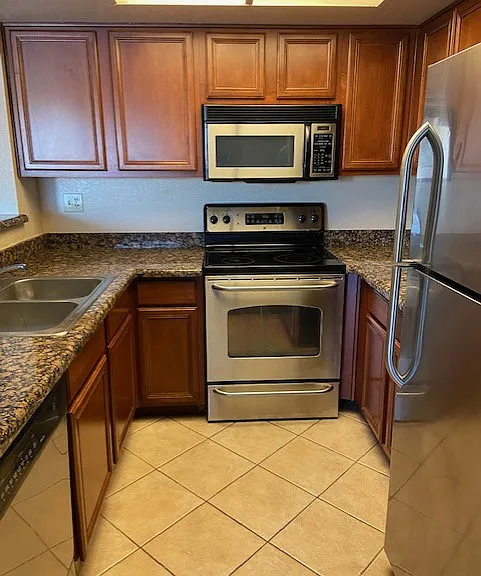 5757 W Eugie Ave #2052 — Photo 7