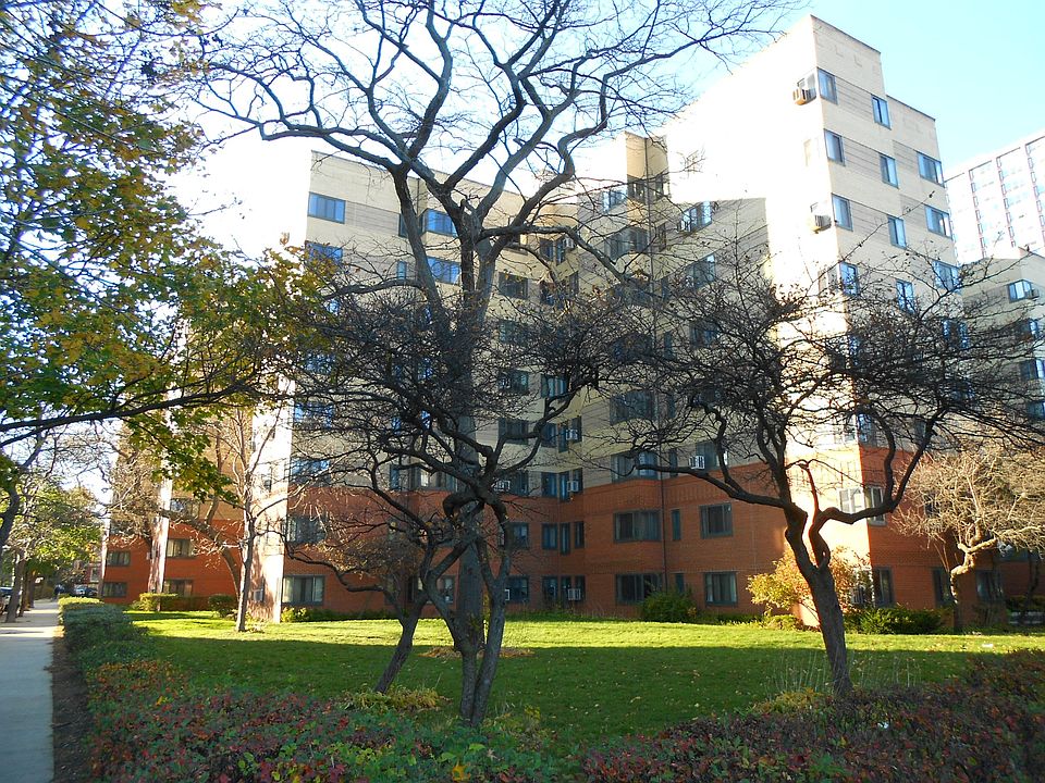 1st image of 5048 N Marine Dr APT B6