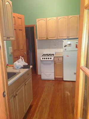 Rented by Kings Court Real Estate | media 44