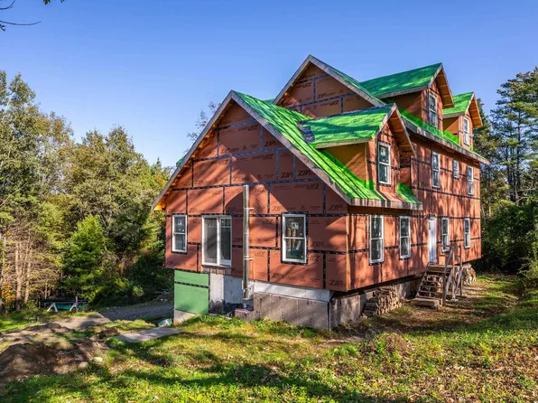 49 Putnam Hill Rd, Chester, VT 05143