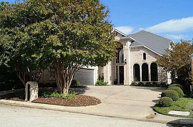 1st image of 2913 Destin Dr