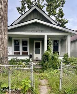 1611 Fernwood Ave, Toledo, OH, 43607
