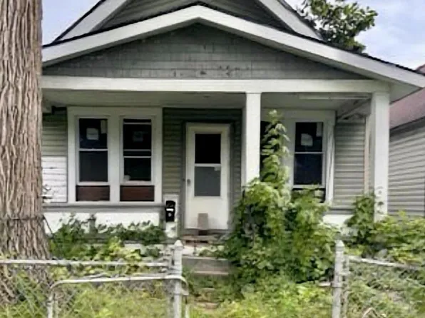 1611 Fernwood Ave, Toledo, OH 43607