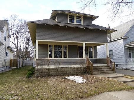1st image of 260 W 17th St