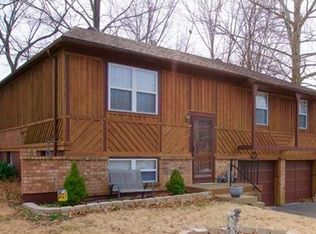 5300 NW Valley View Rd, Blue Springs, MO 64015