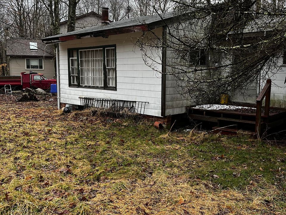 1st image of 3245 Lois Ln