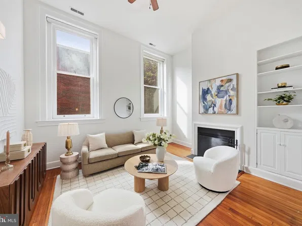 301 G St NE APT 11, Washington, DC 20002