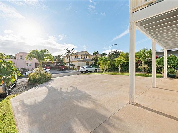 5th image of 1887 Kaahele Pl