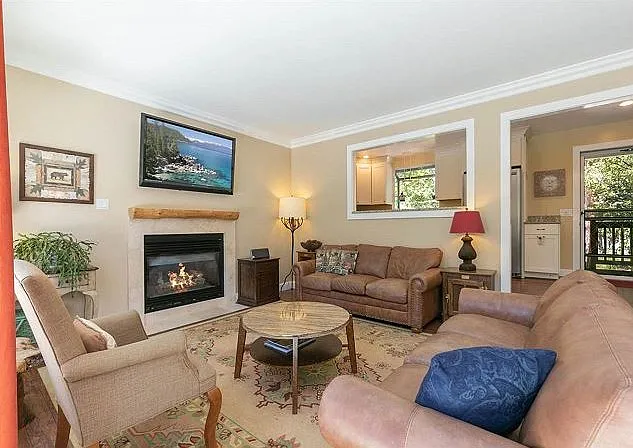 574 Midiron Ave